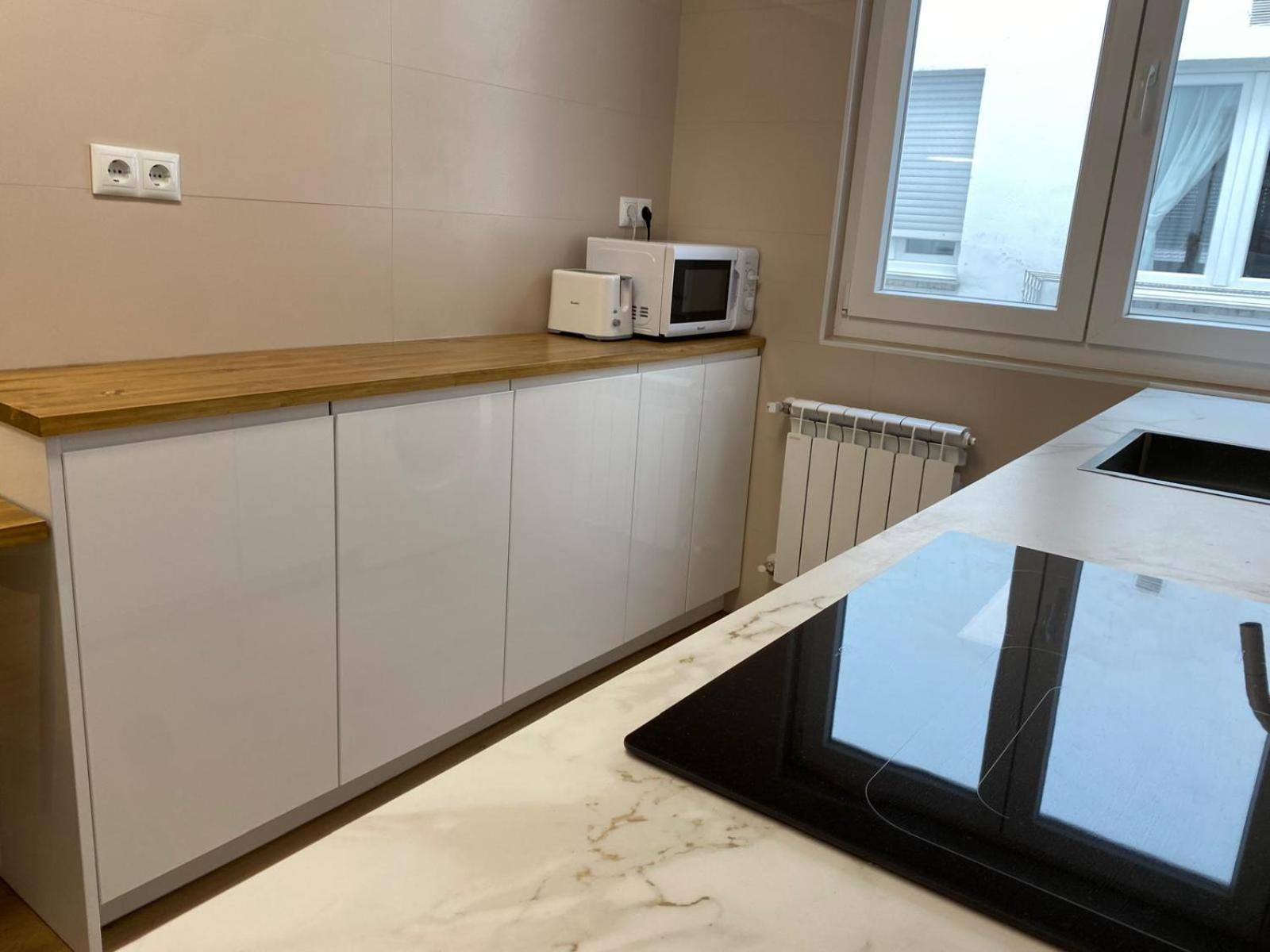 Carpio 18 Apartman Oviedo Kültér fotó
