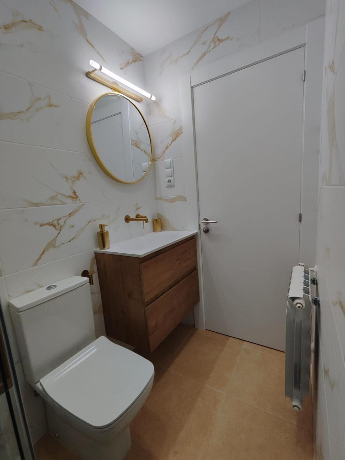 Carpio 18 Apartman Oviedo Kültér fotó