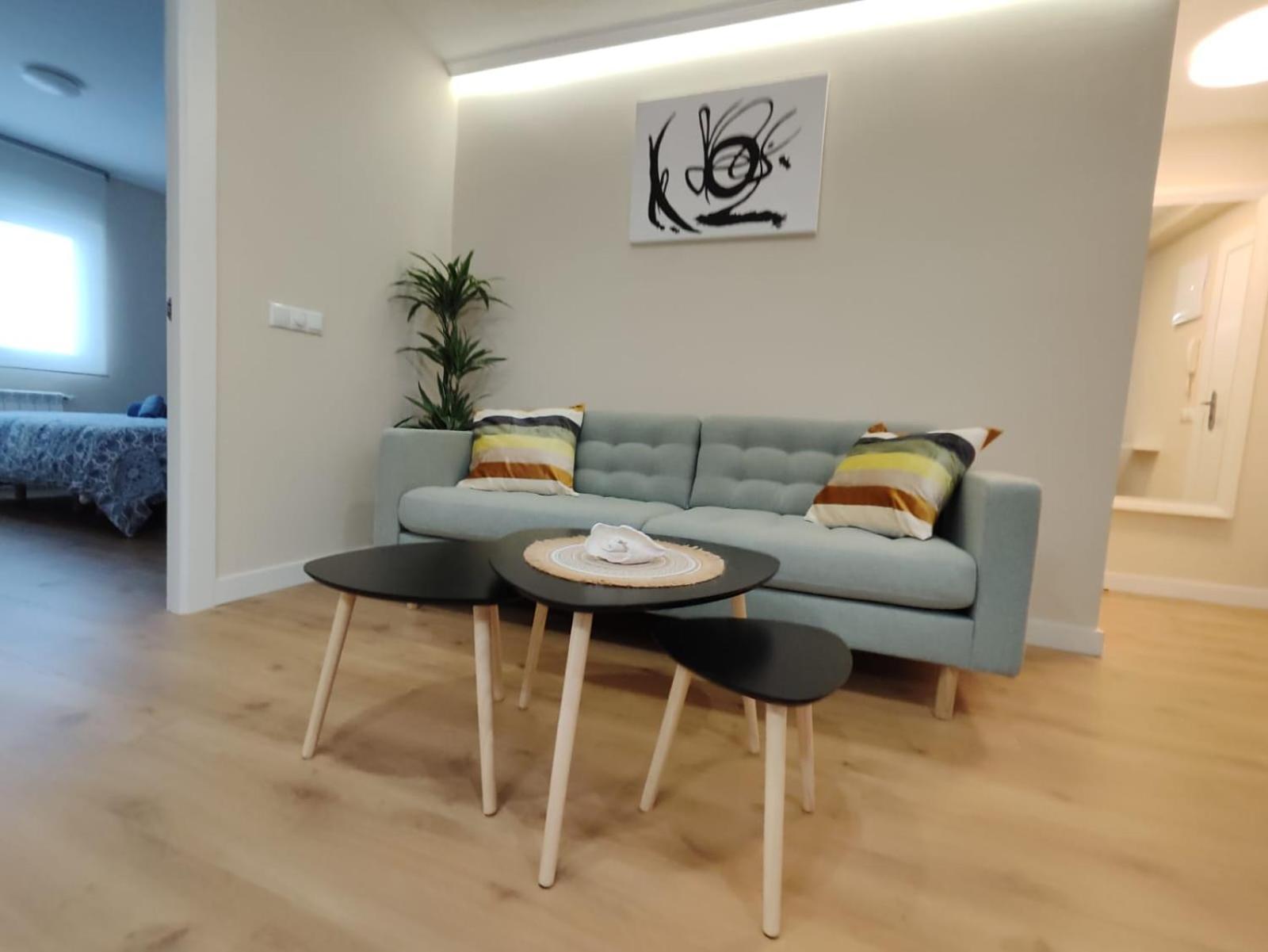 Carpio 18 Apartman Oviedo Kültér fotó