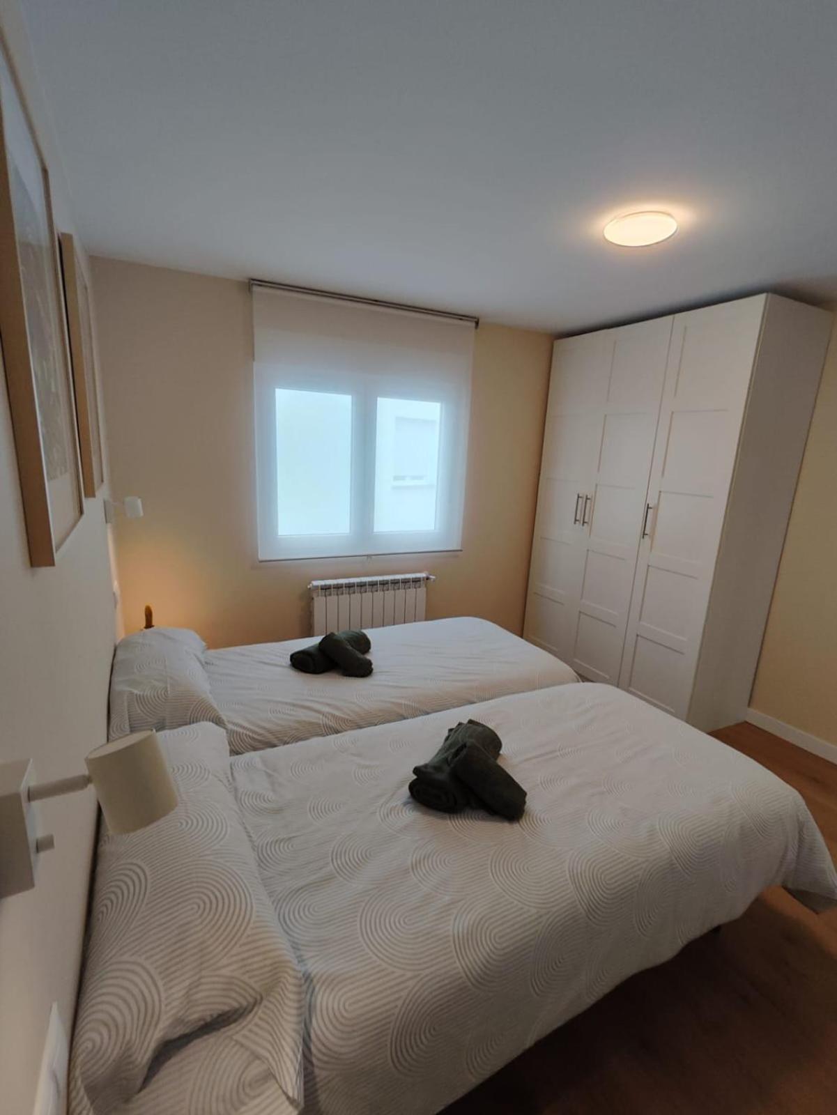 Carpio 18 Apartman Oviedo Kültér fotó